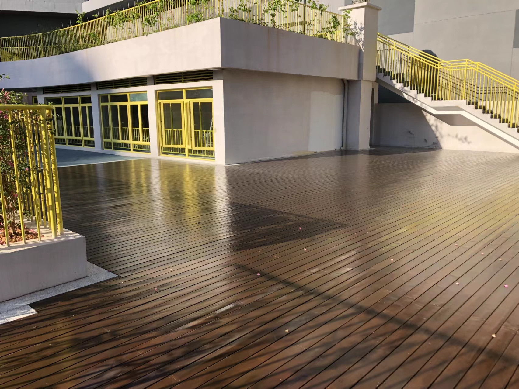 防腐木木制品刷什么油好